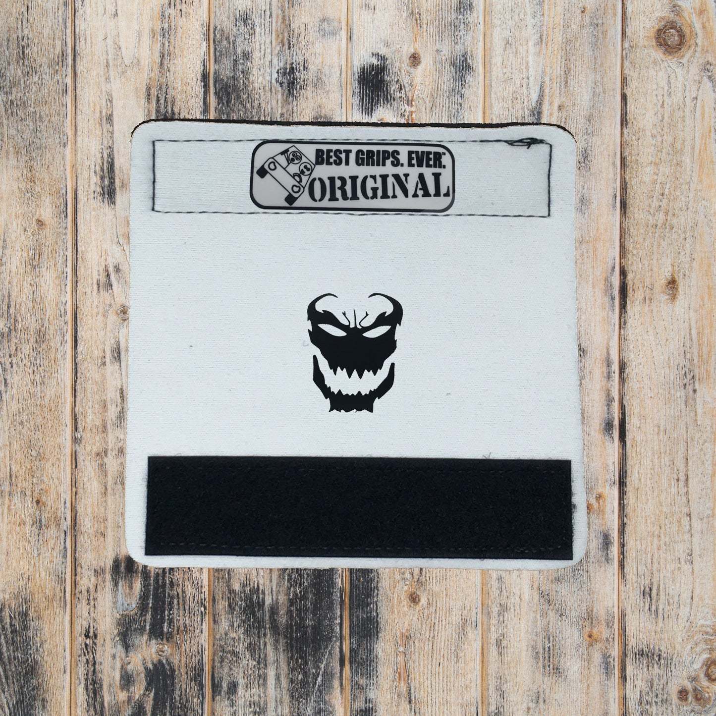 The AntiVenom Grip. by BEST GRIPS. EVER.®