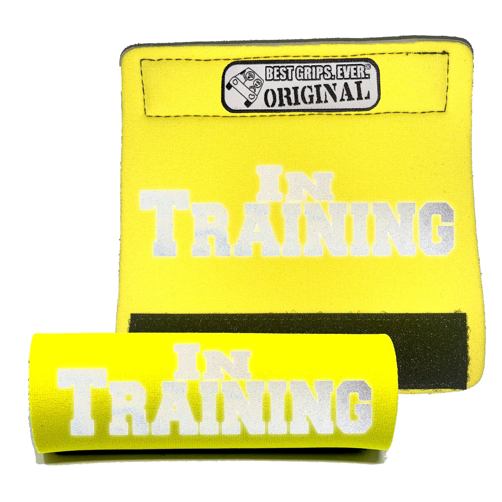 BEST GRIPS. EVER.® leash grip in black featuring HI-VIS IN TRAINING Grip, designed to improve comfort, control, and safety during dog walks.