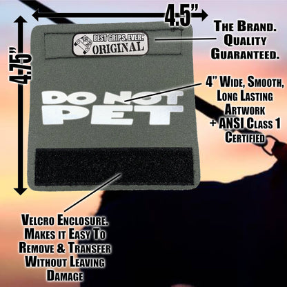 BEST GRIPS. EVER.® leash grip featuring HI-VIS DO NOT PET Grip, designed to improve comfort, control, and safety during dog walks.