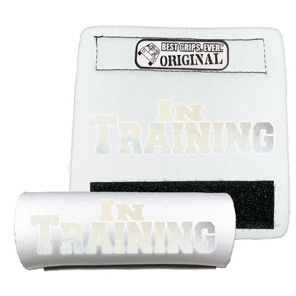 BEST GRIPS. EVER.® leash grip in white featuring HI-VIS IN TRAINING Grip, designed to improve comfort, control, and safety during dog walks.