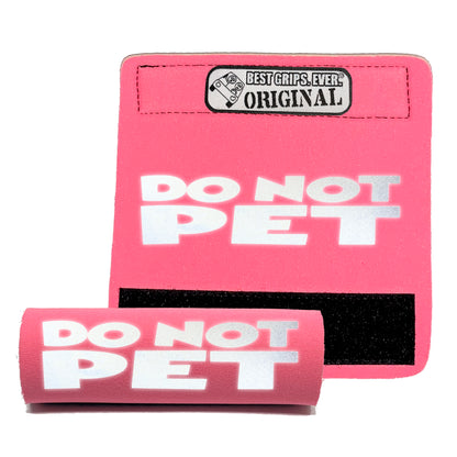 BEST GRIPS. EVER.® leash grip in pink featuring HI-VIS DO NOT PET Grip, designed to improve comfort, control, and safety during dog walks.