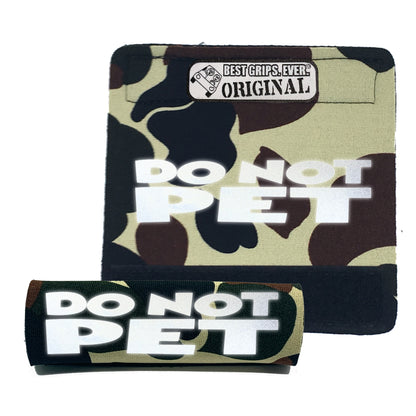 BEST GRIPS. EVER.® leash grip in camo featuring HI-VIS DO NOT PET Grip, designed to improve comfort, control, and safety during dog walks.