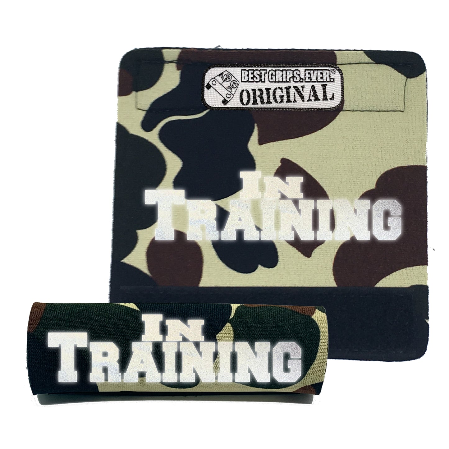 BEST GRIPS. EVER.® leash grip in camo featuring HI-VIS IN TRAINING Grip, designed to improve comfort, control, and safety during dog walks.